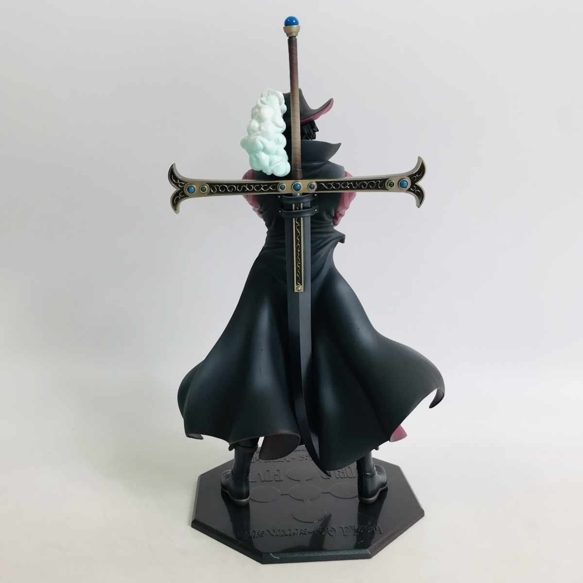 中古品 メガハウス P.O.P DX ONE PIECE ジュラキュール・ミホーク Ver.2