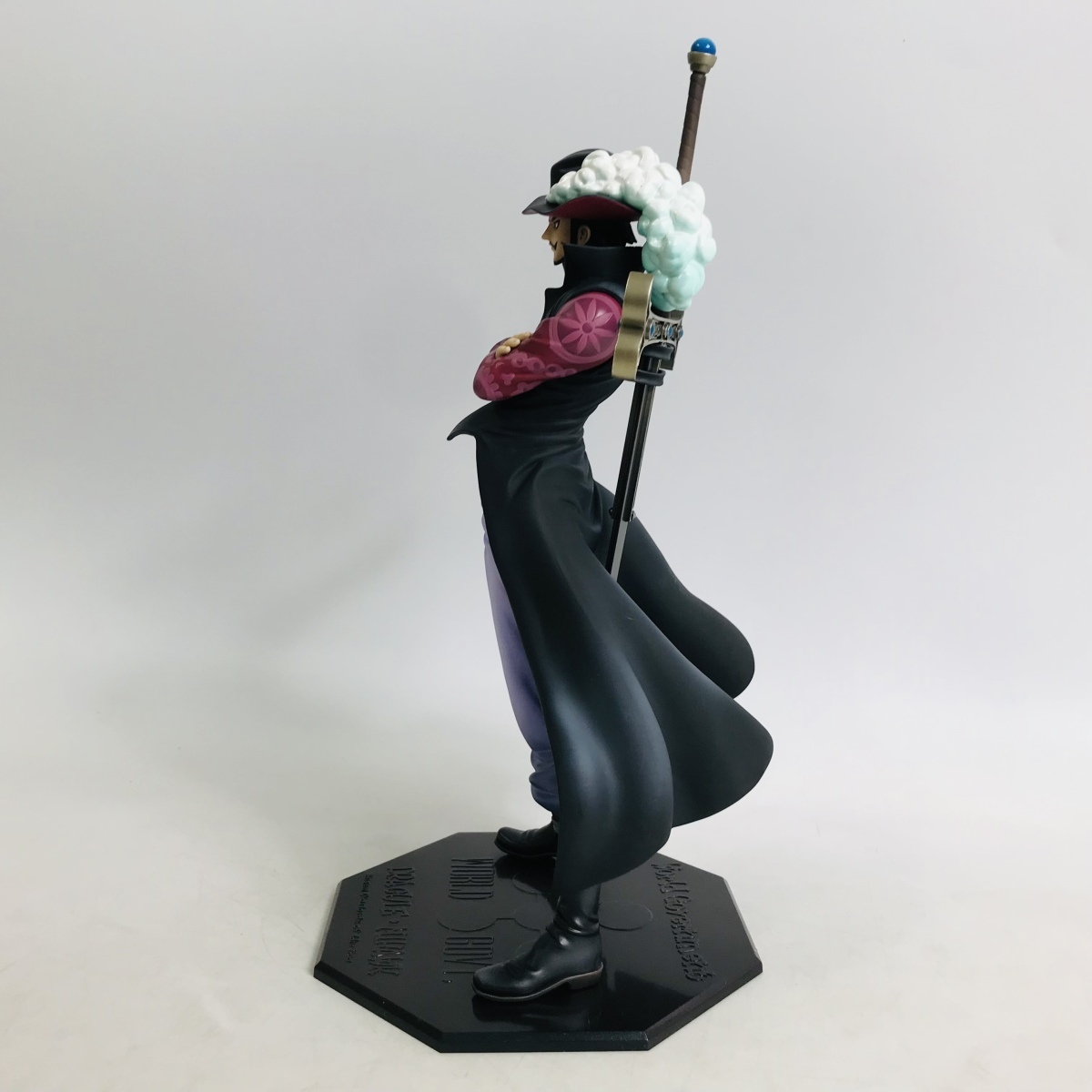 中古品 メガハウス P.O.P DX ONE PIECE ジュラキュール・ミホーク Ver 