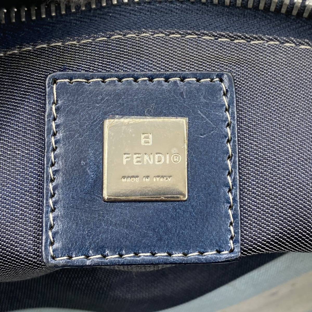 極美品】FENDI フェンディ ズッキーニ アクセサリーポーチ ミニ 