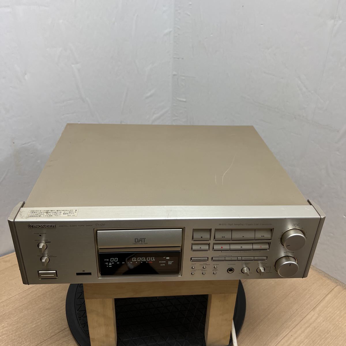 ★【中古/動作品】★ PIONEER D-07 DATデッキ PIONEER パイオニア D-07 DATデッキ 中古 ジャンク 【公式通販】