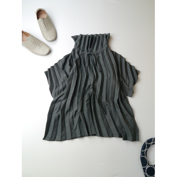 20SS ISSEY MIYAKE me イッセイ ミヤケ ミー WAVE PLEATS プリーツ