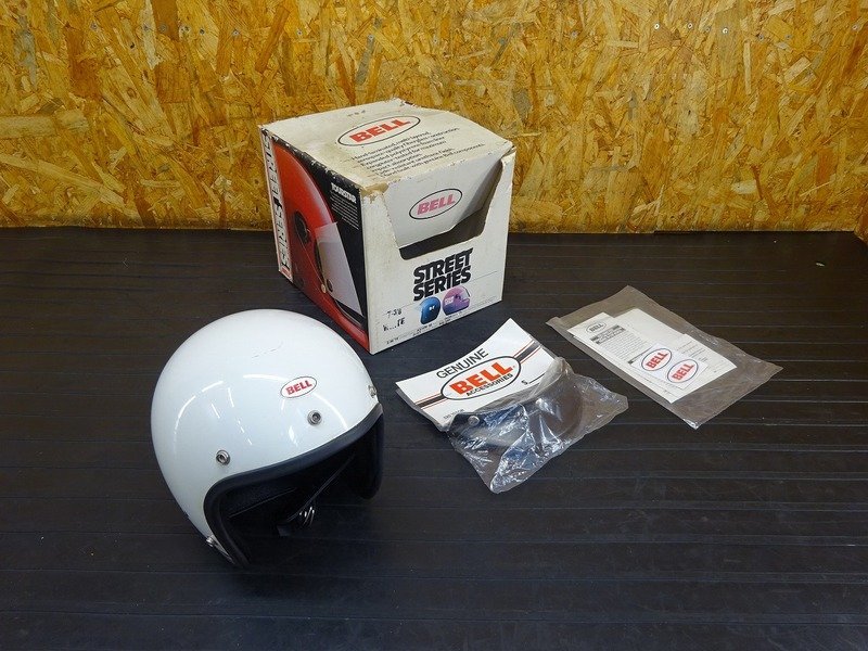  220512 ヘルメット 10 ジェットヘルメット R-T RT 7 3/8 バイザー ステッカー BELL ベル DOT(Mサイズ)｜売買されたオークション情報、yahooの商品情報をアーカイブ公開 - オークファン ジェットヘルメット
