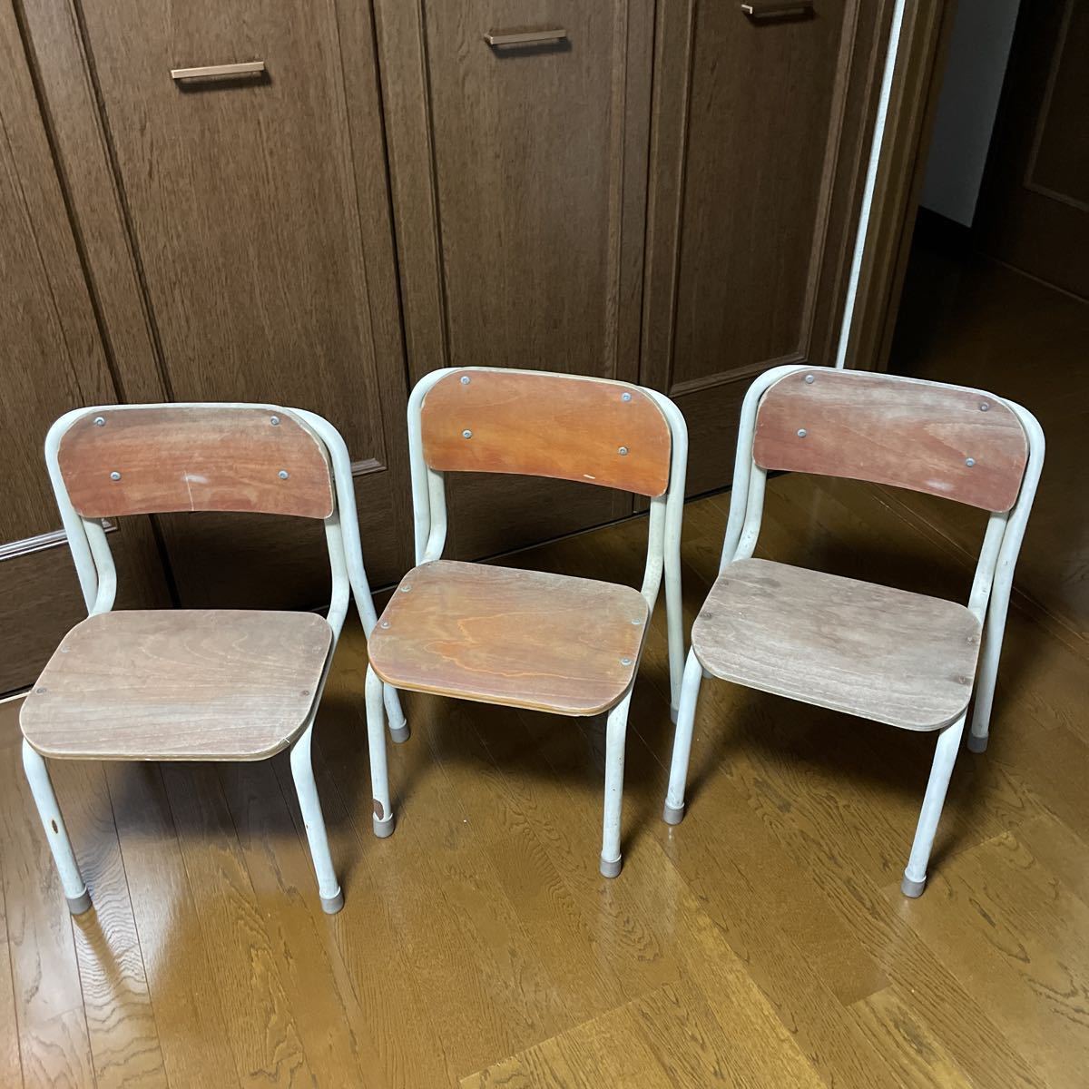 小学校 椅子 3脚セット 昭和レトロ イス 小学校(日本)｜売買された 