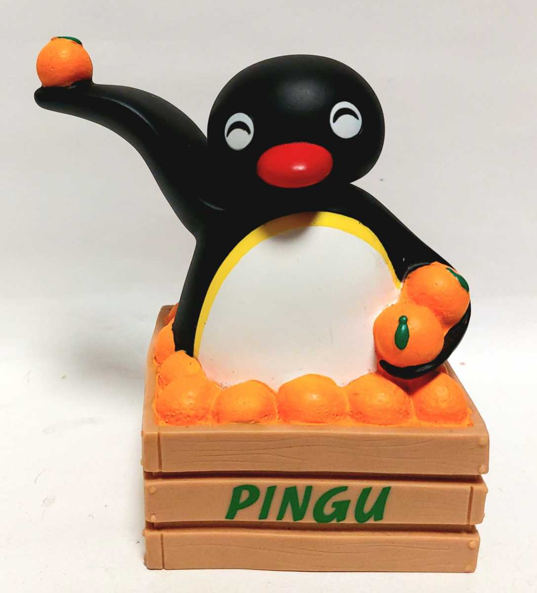 送料300円 脱臭炭や芳香剤を入れてかわいいインテリアに クレイアニメ Pingu ピングー マスコット ソフビ フィギュア ペンギン グッズ ピングー 売買されたオークション情報 Yahooの商品情報をアーカイブ公開 オークファン Aucfan Com