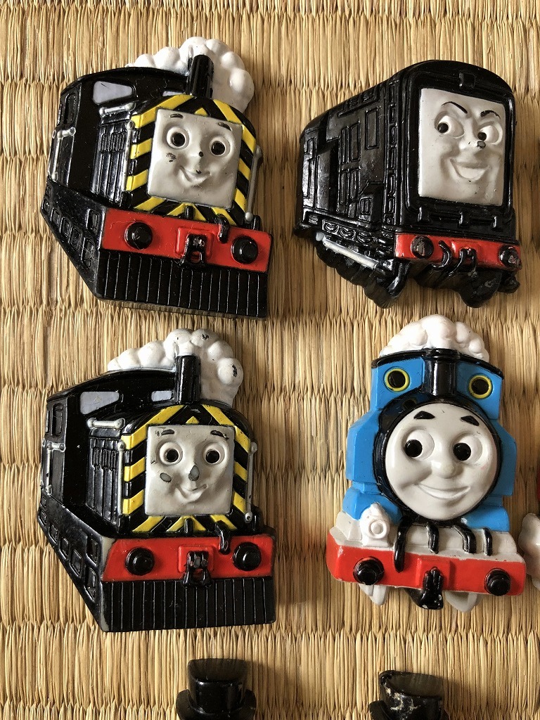 きかんしゃトーマス キャラクターマグネット 現状品 12個まとめて トーマス ハロルド トップハムハット卿 他 その他 売買されたオークション情報 Yahooの商品情報をアーカイブ公開 オークファン Aucfan Com