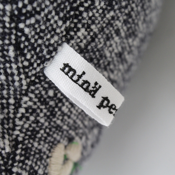 美品 mina perhonen ミナペルホネン necco cushion ohayo 刺繍 ネコ