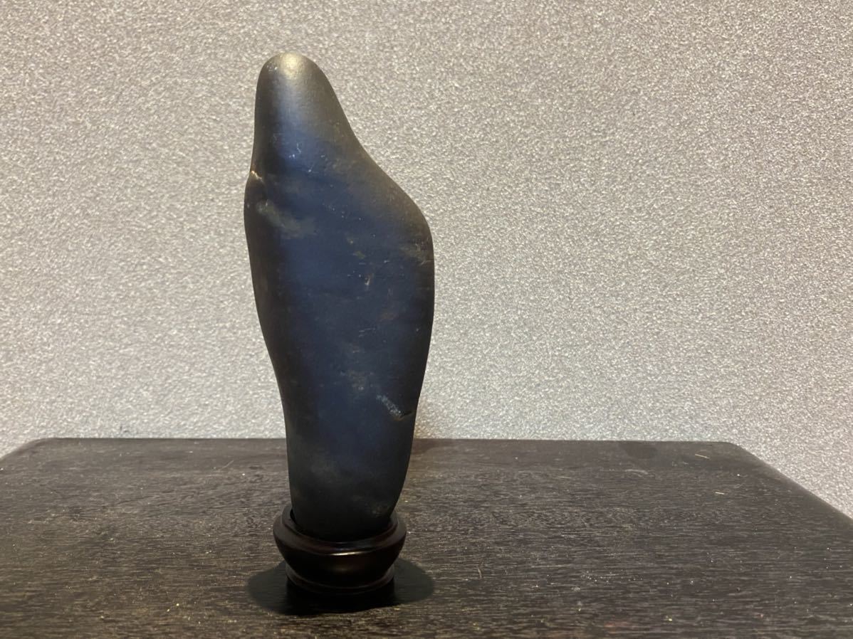 四万十川石 真黒石 姿石 水石 盆石 観音(盆栽)｜売買された
