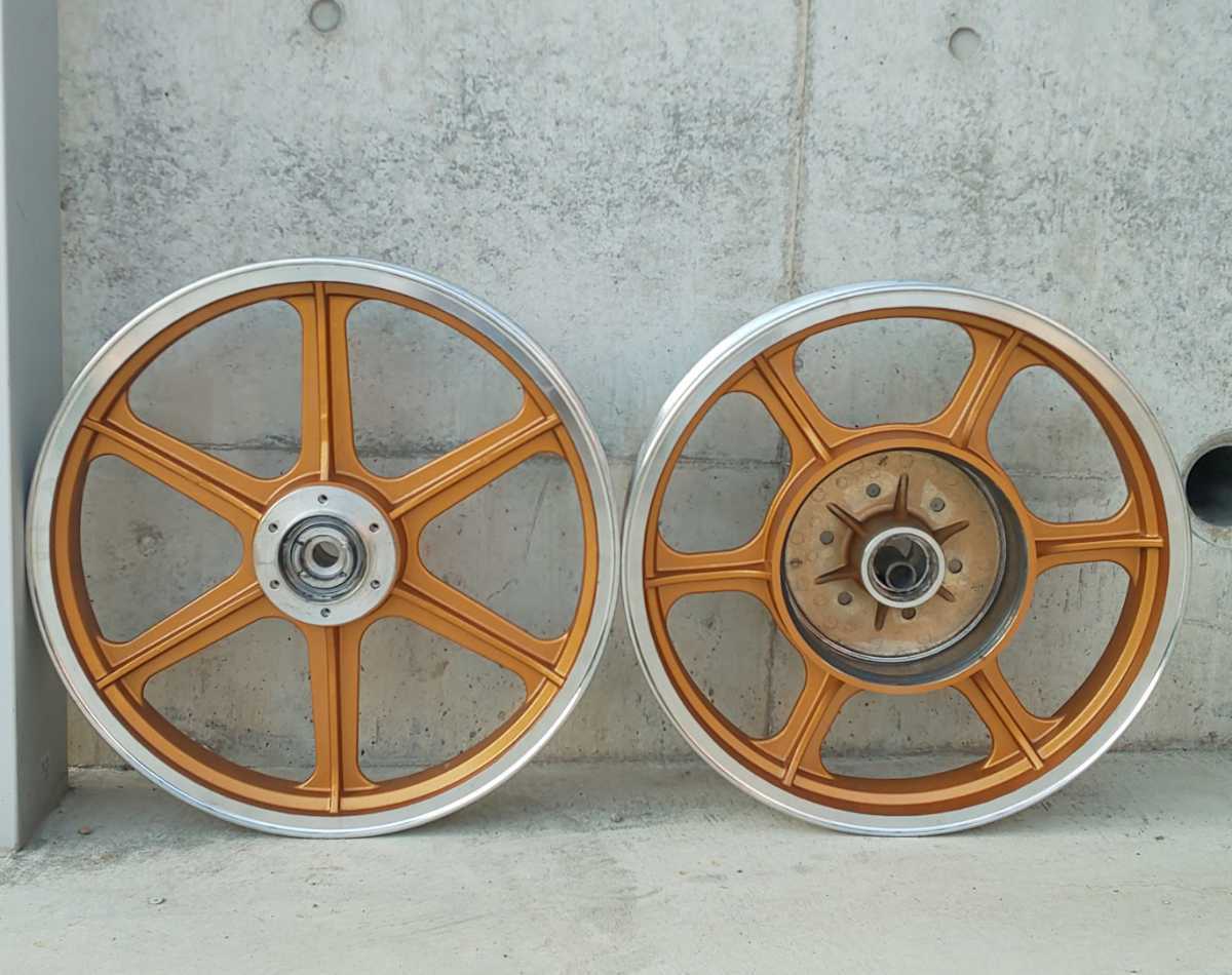 Z1 z2 kz900 キャストホイール