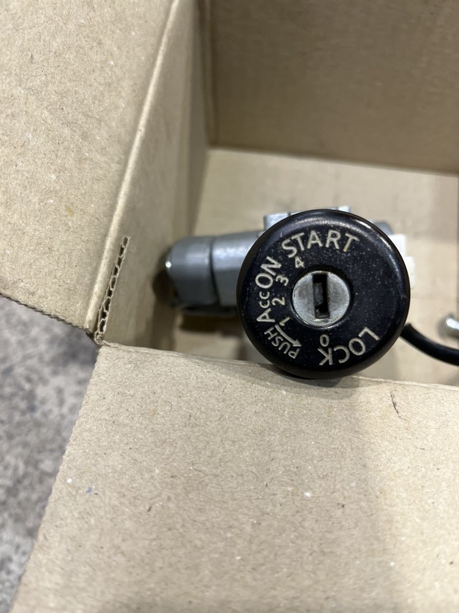 S15シルビアスペックR キーシリンダー セット 希少品(日産用)｜売買