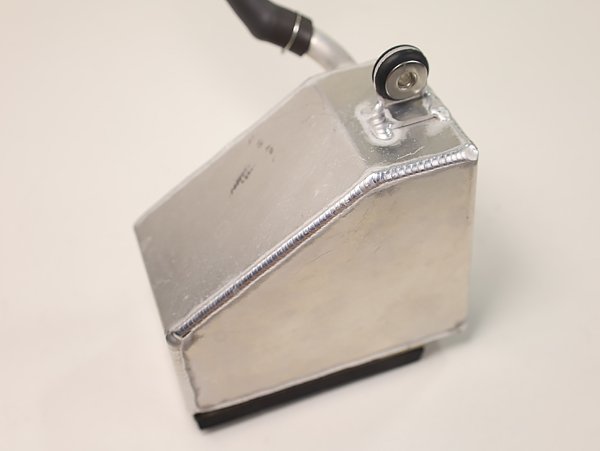 絶版かも？】ヨシムラ オイルキャッチタンク GSX-R-1000 K7 K8 07 08 用