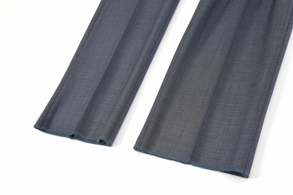 厳選 新着 新品 13万 PAOLONI スーツ シングル 2B 3ピース F.LLI CERRUTI DAL 1881 Superissimo イタリア製 グレー パオローニ 313851 PAOLONI パオローニ パオローニ（スーツ・セットアップ｜メンズ 1Bシングル タキシードスーツ アイム