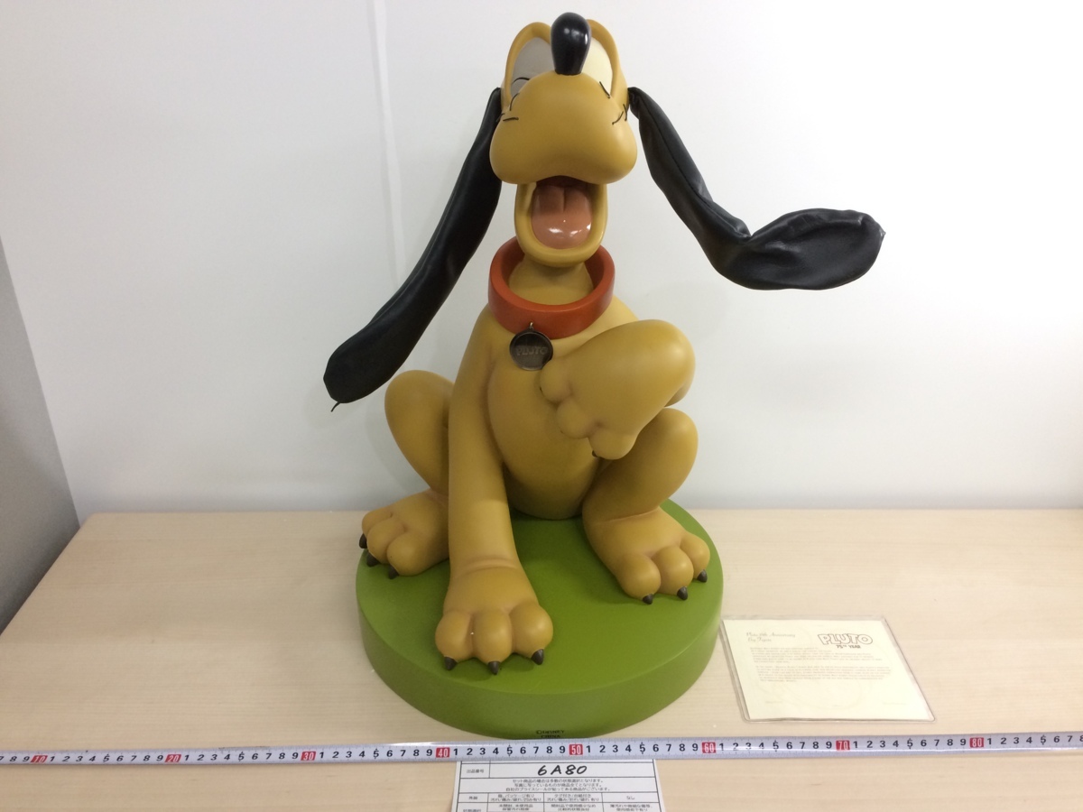ディズニー ストア プルート 75周年記念 ビッグフィギュア 特大 作品 