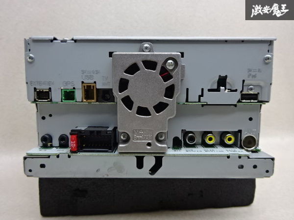 【カーナビ（ジャンク品）】carrozzeria AVIC-RZ09 カロッツェリア AVIC-RZ03 メモリーナビ 画面硬直ジャンク品