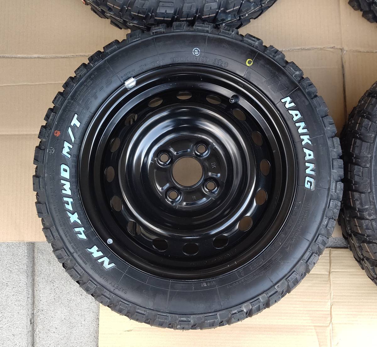 アゲトラ軽バン/ハスラーに!未使用ナンカンFT-9マッドタイヤ165/65R14& 