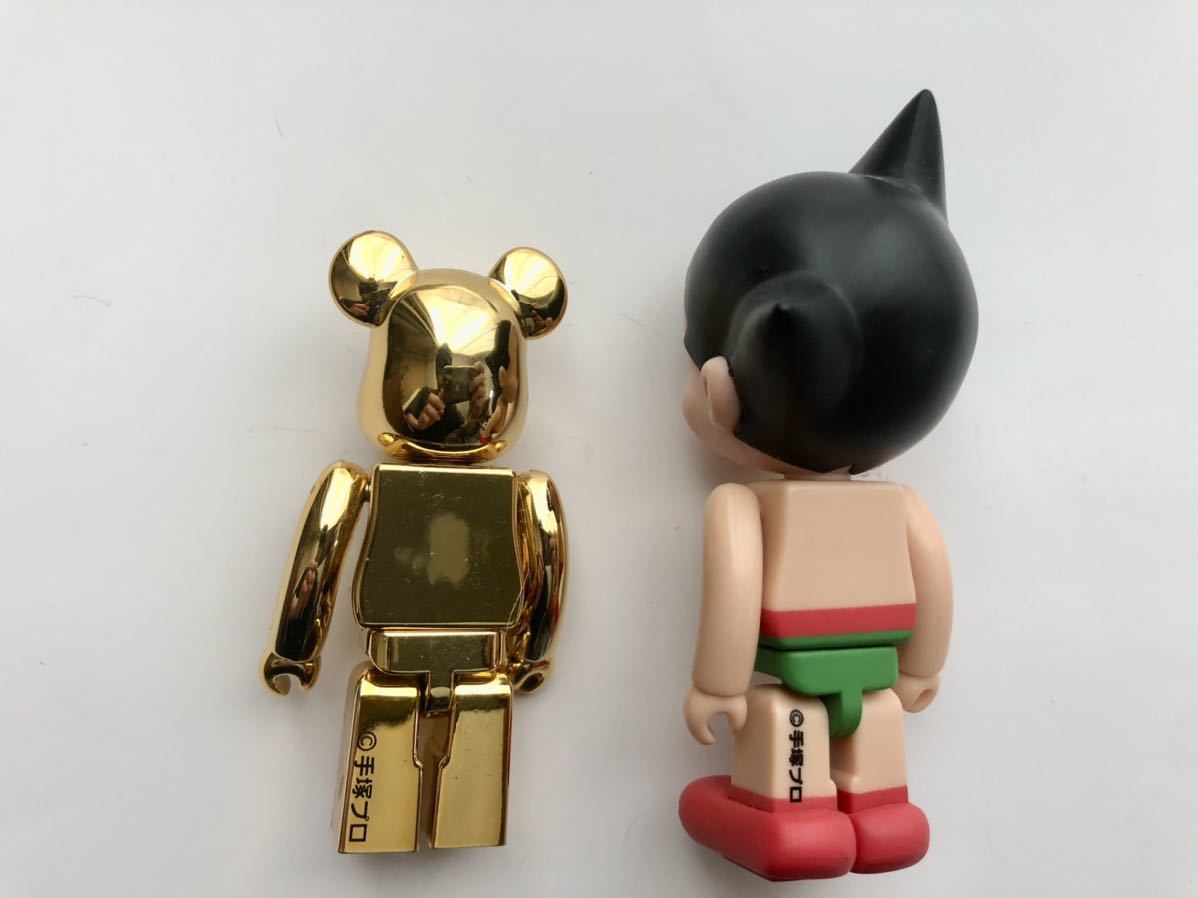 ベアブリック 鉄腕アトム 100% BE@RBRICK キューブリック KUBRICK 手塚