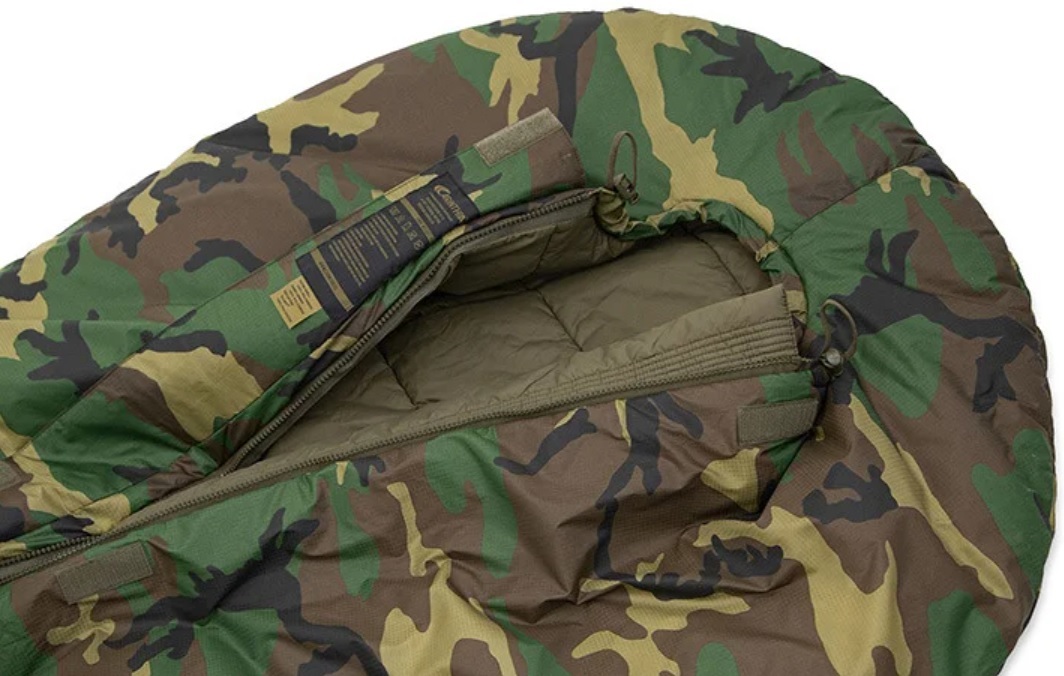 新品未使用/送料無料】Carinthia Defence 4 カリンシア ディフェンス 4