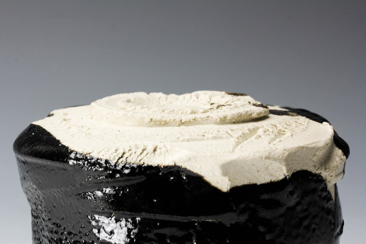 山田和 瀬戸黒茶碗 共箱 二重箱 仕覆 柱 共布 茶道具 本物保証(瀬戸黒