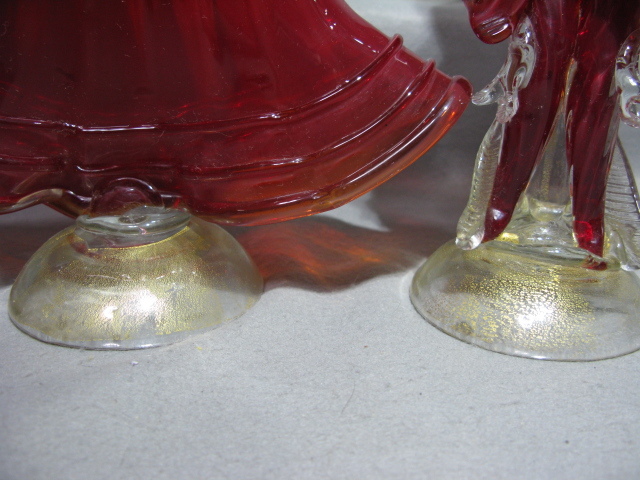 ヴェネツィア　ガラスの人形　貴婦人と貴公子 ヴェネツィアンガラス 貴公子と貴婦人のペアの置物 ベネチアンガラス