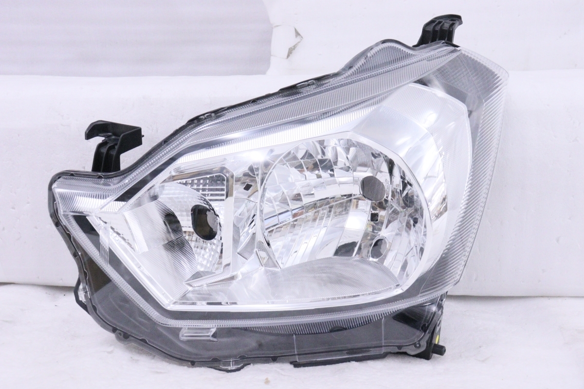 22-351★ハロゲン LA350S ミライース★左ヘッドライト KOITO 100-69043 打刻:I ブラック 純正★ダイハツ LA360S (UK)