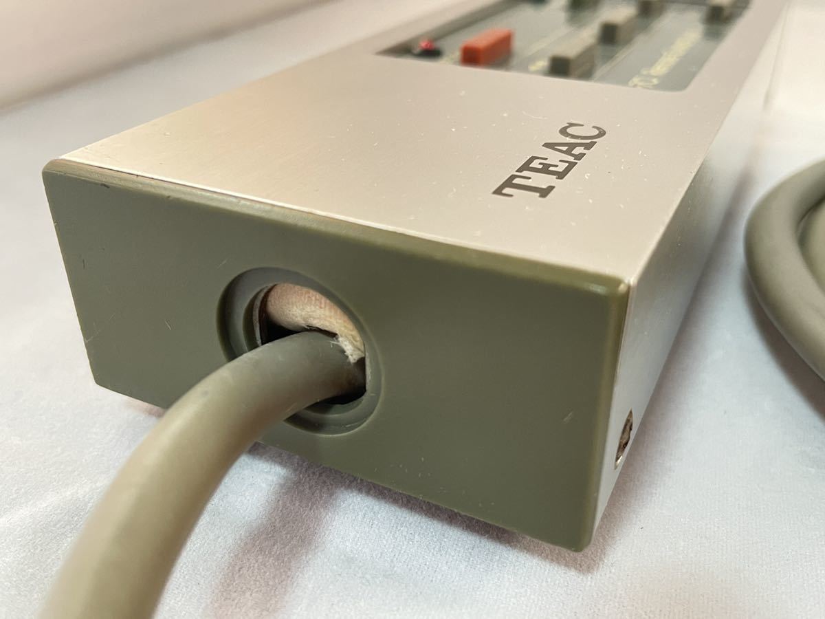 TEAC RC-70 Remote Control Unit_5