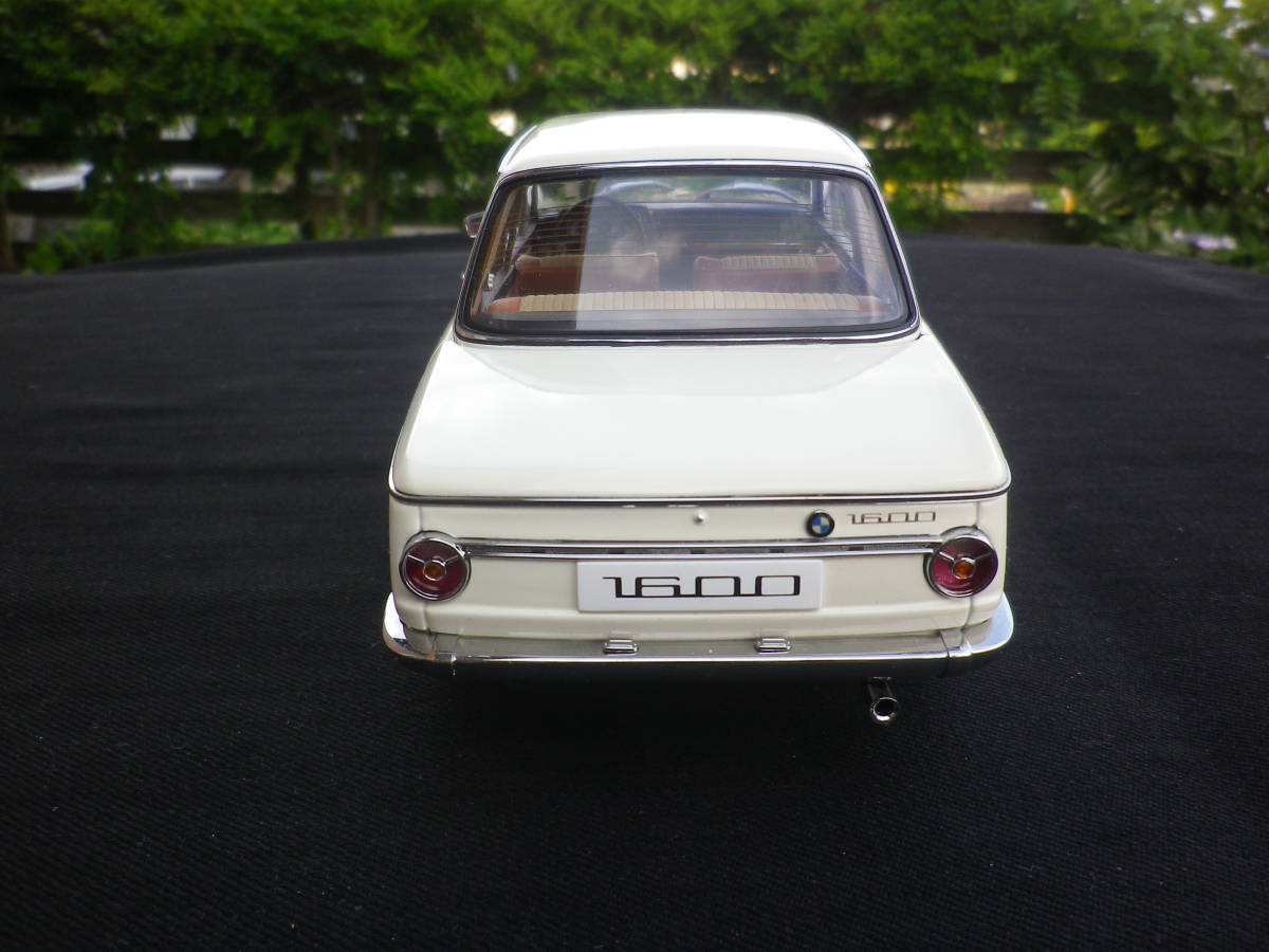 絶版！ Aa 1/18 BMW 1600-2 1602 1966 CHAMONIX WHITE 75021 オート 