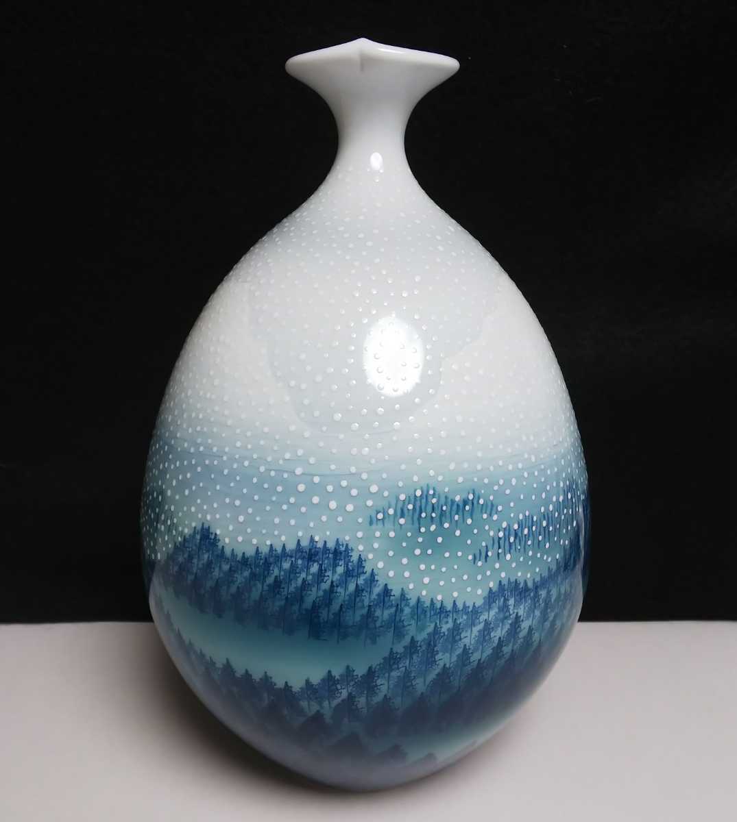 美品】藤井朱明 壺 飾り壺 花瓶 花器 日展人気作家 雪景色 美品】藤井朱明 壺 飾り壺 花瓶 花器 日展人気作家 雪景色