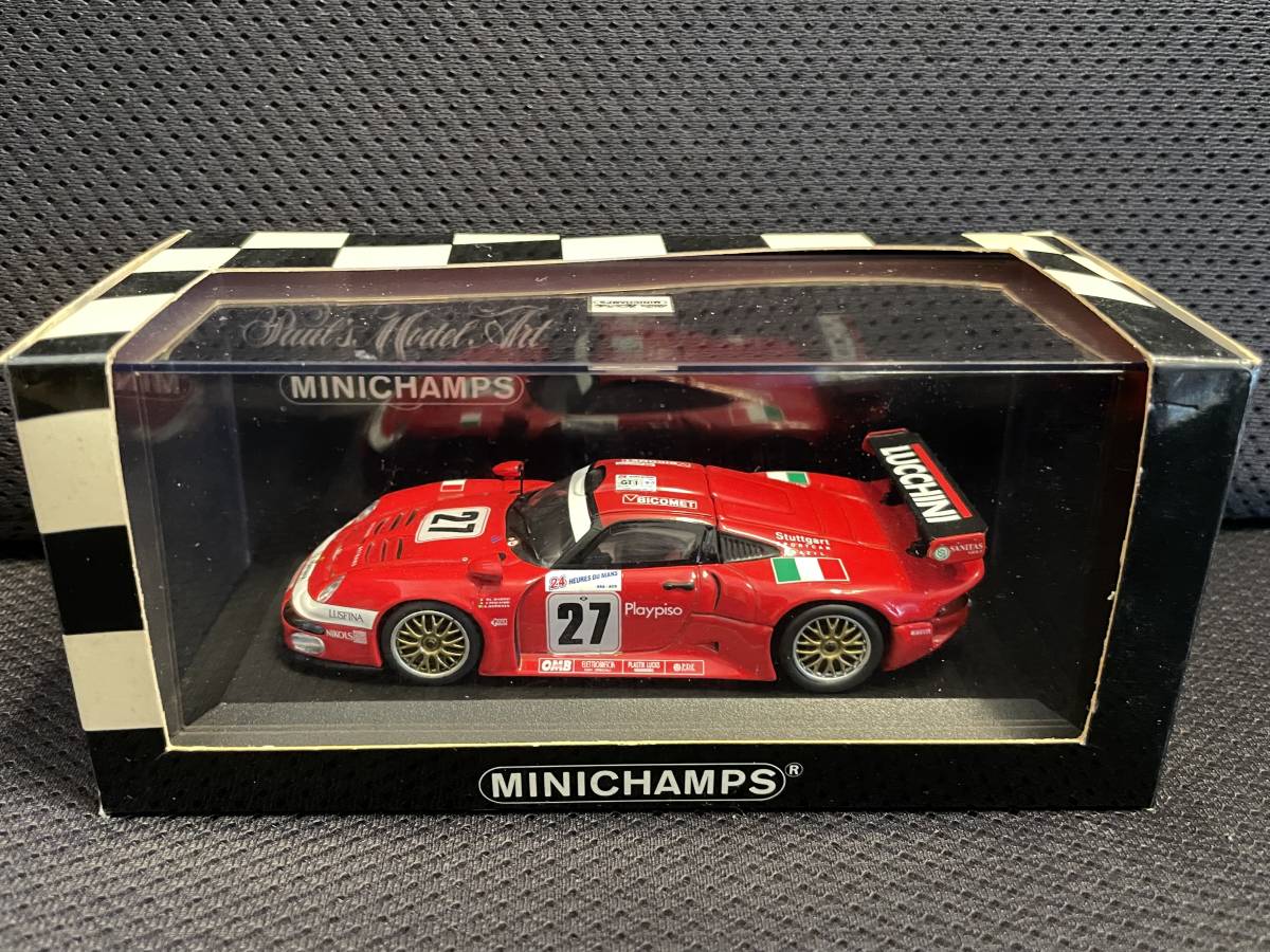 UT 1/18 Scale diecast - 39723 Porsche 911 GT1 1997 Wallinder