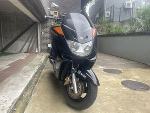 マジェスティCのYahoo!オークション(旧ヤフオク!)の相場・価格を見る