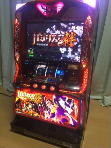 【パチスロ実機】 バジリスク 絆 伊賀パネル コイン不要機付き