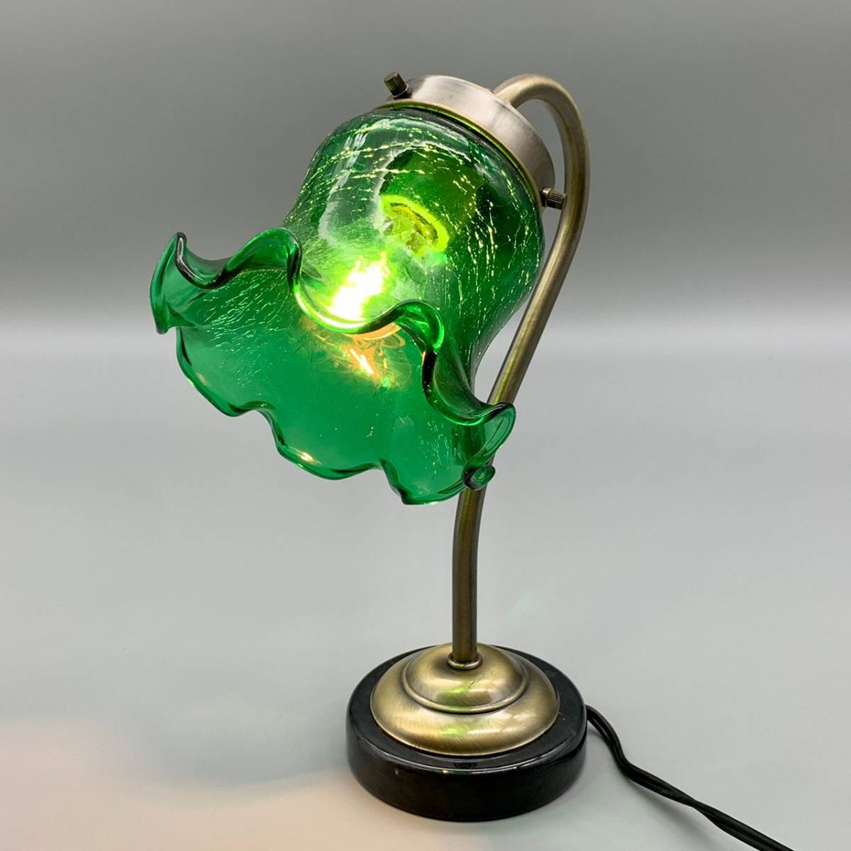 ガラス製ランプシェード フリルガラス グリーン 緑 アンティーク