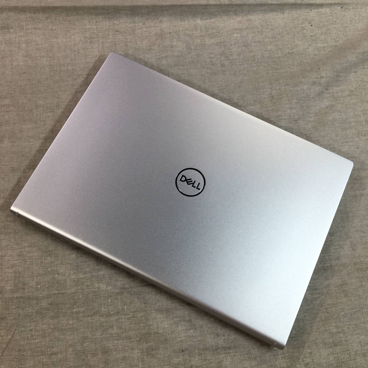現状品 デル Inspiron 13 5310 MI533A-BWHB シルバー ノートパソコン 