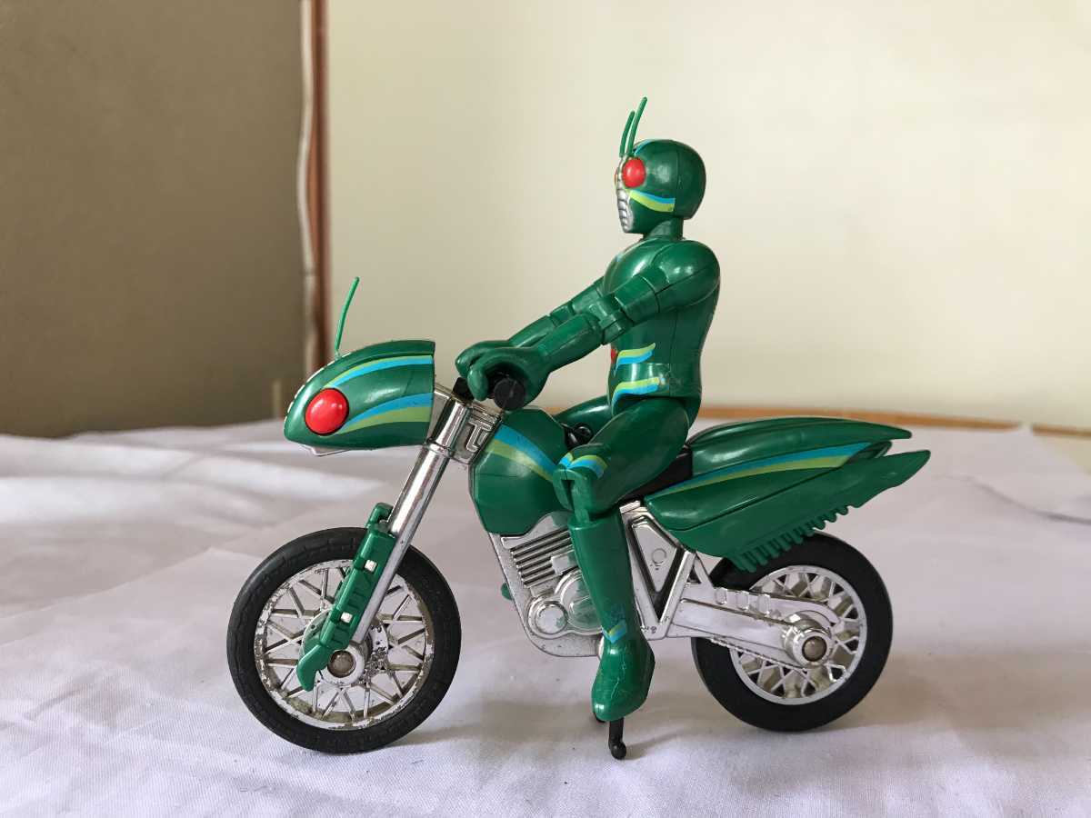 バトルホッパー バトルホッパー（仮面ライダーBLACK 仮面ライダーBLACK S.H.フィギュアーツ SUN） SUN レビュー バトル 公式通販 抽選販売 : | HotToys SUN）│株式会社 TAMASHII 新品未開封