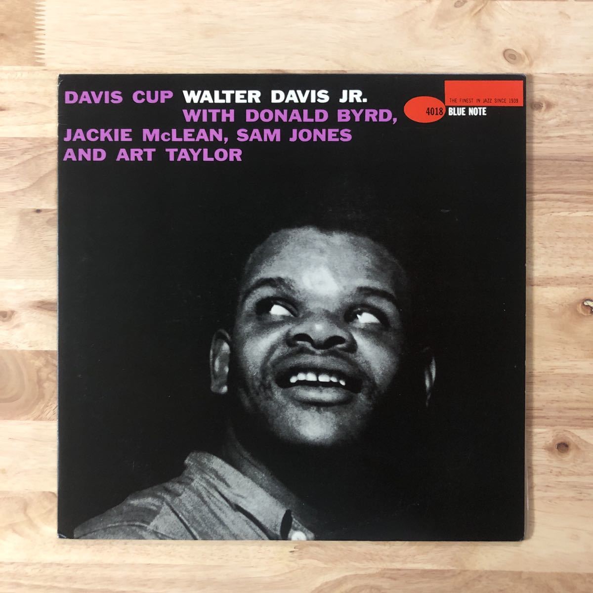 安い，正規品 LP WALTER DAVIS JR. ウォルター デイヴィス/DAVIS CUP 国内キング盤:BLUE NOTE 4018:DONALD BYRD JACKIE McLEAN SAM JONES ART TAYLOR(ジャズ一般)｜売買されたオークション情報、yahooの商品情報をアーカイブ公開 - オ ジャズ一般