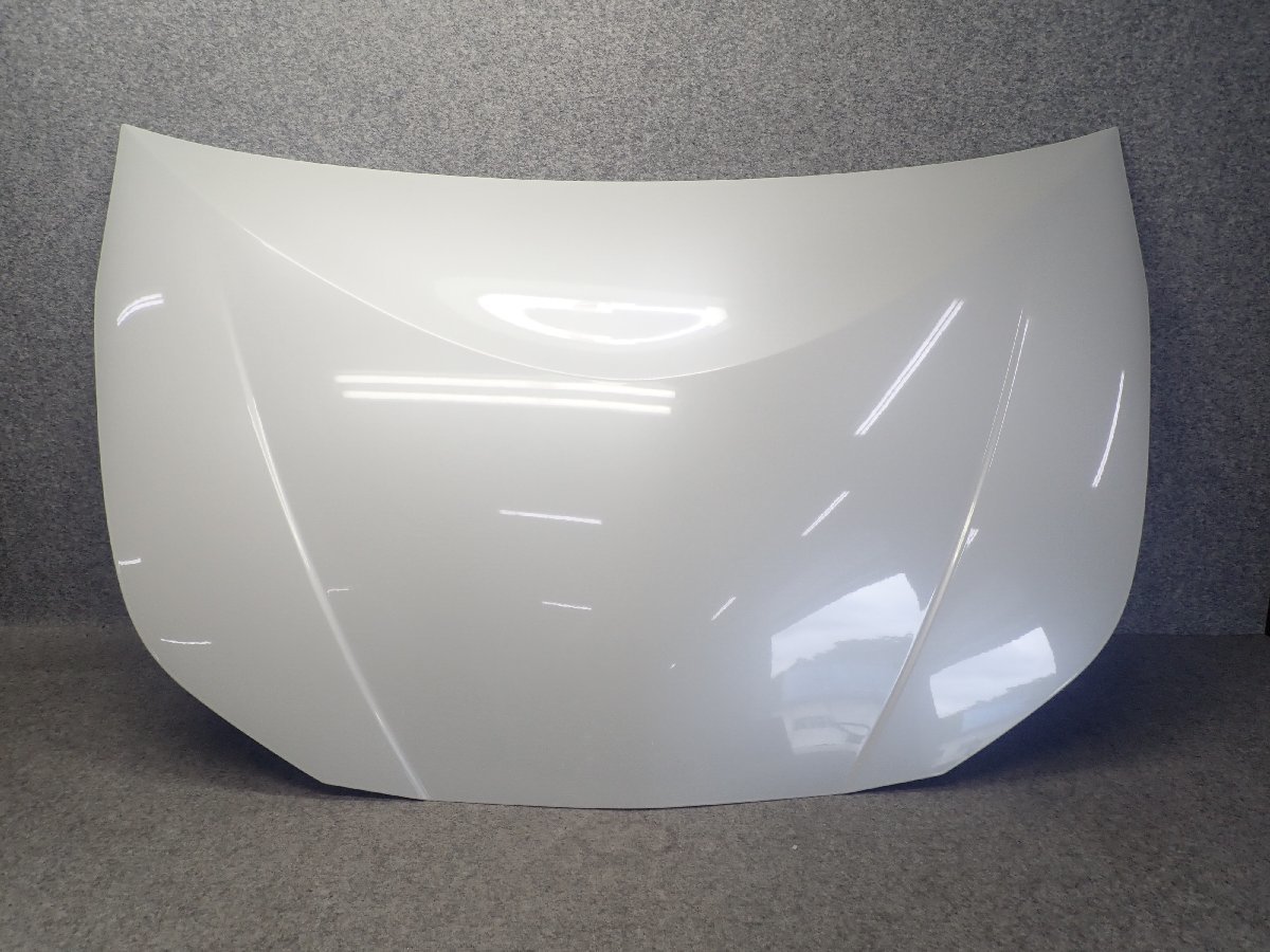 プリウス　ZVW50　純正　ボンネット　フードパネル　070　ホワイトパール　53301-47110　257724/G13