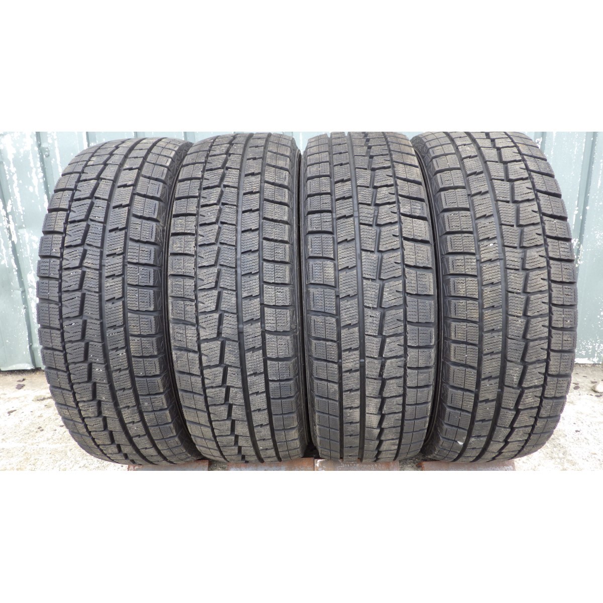 ダンロップ WINTER MAXX WM01 205/60R16 4本SET／2016年製 9分山