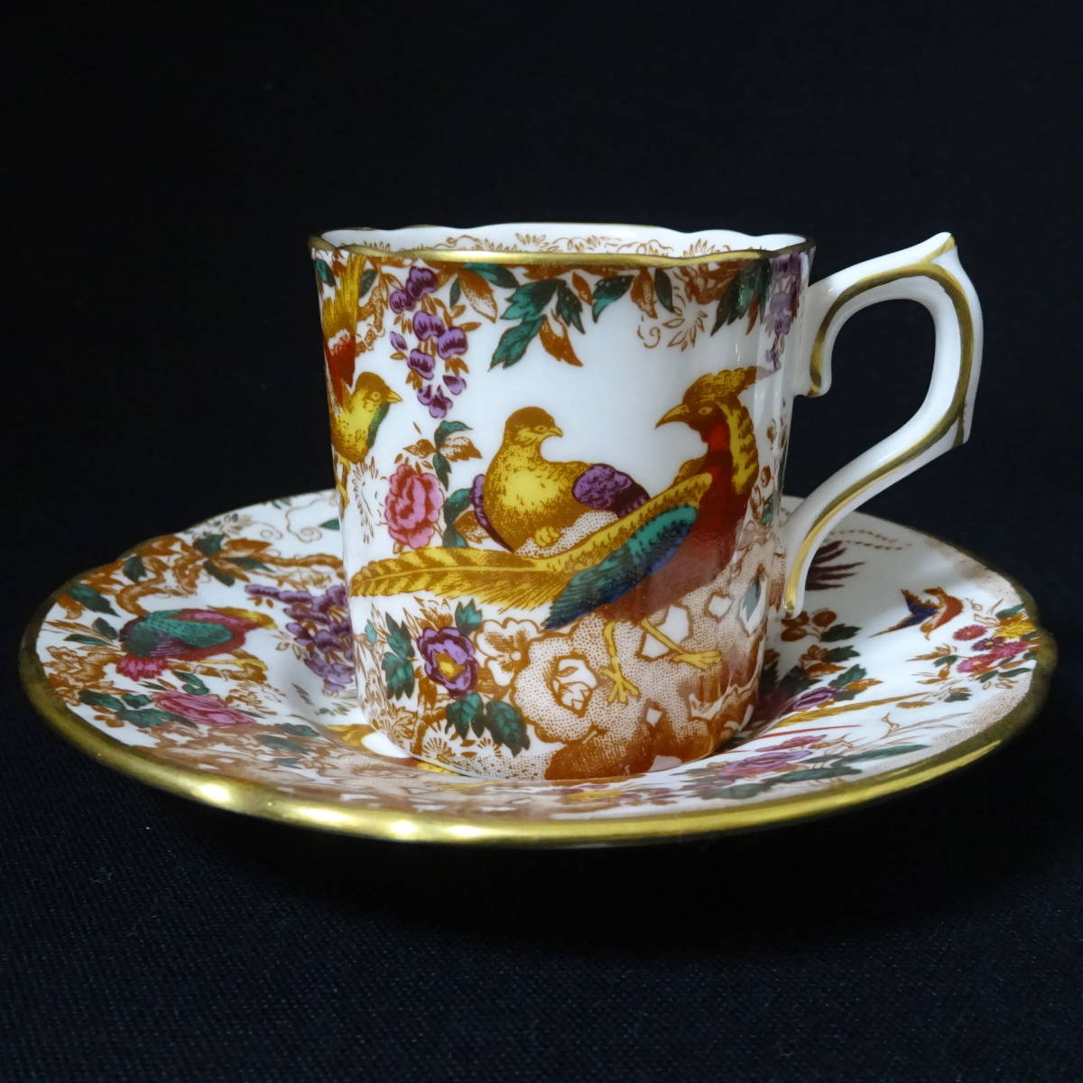 ロイヤルクラウンダービー – オールドエイビス Crown Derby Royal Olde