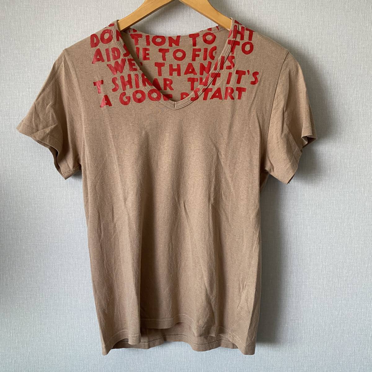 良好】MARTIN MARGIELA マルジェラ Vネック プリントTシャツ ここのえ 