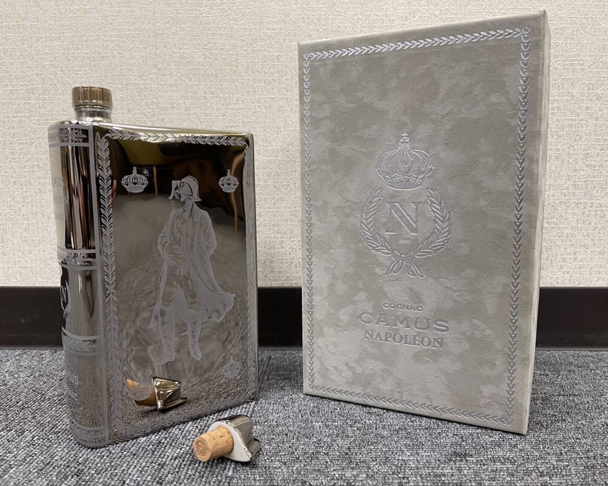 カミュ 未開栓 ナポレオン CAMUS ブランデー NAPOLEON 700ml 古酒 
