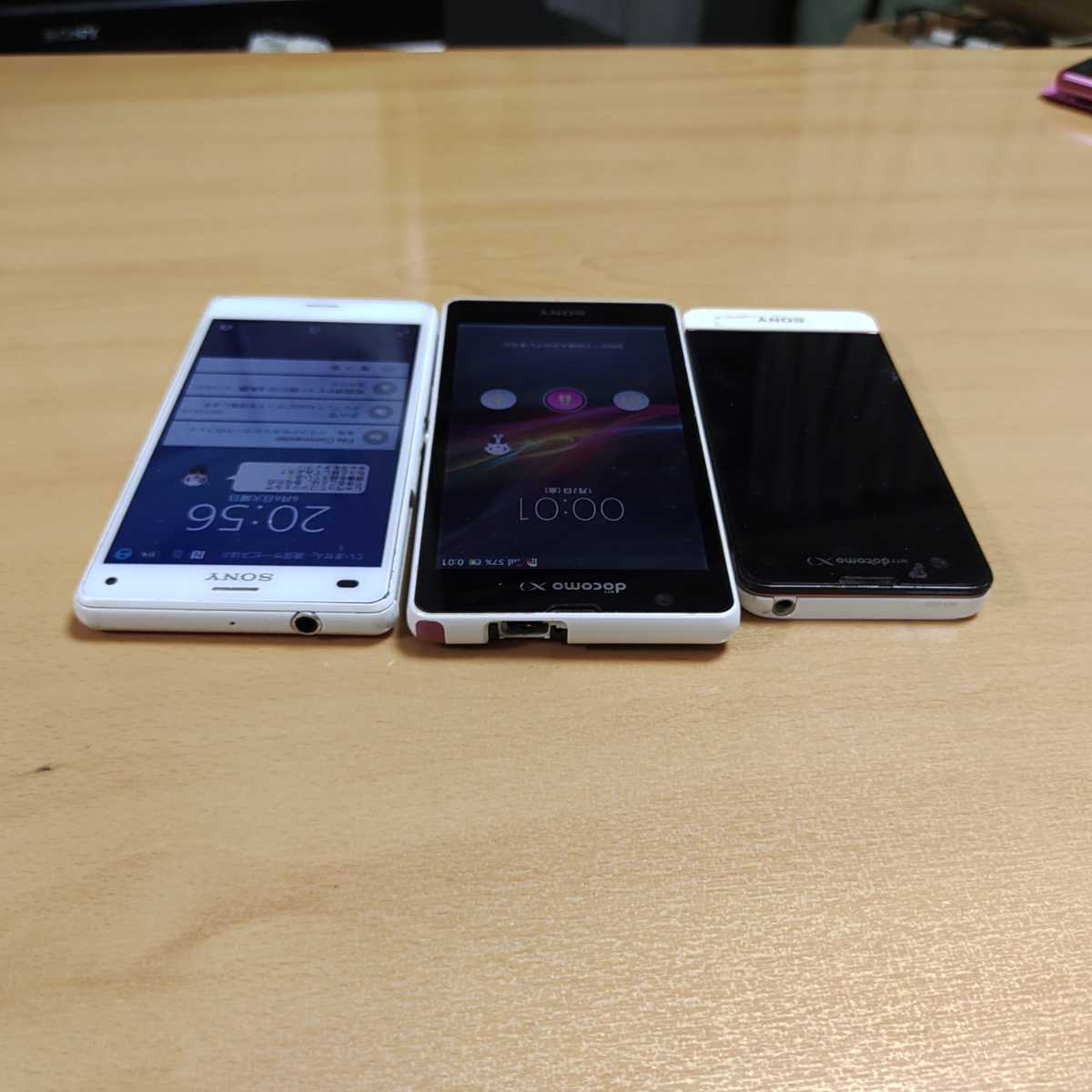 Xperia3台 So 04e So 02g So 05d 送無料 ドコモ 部品とり Junk スマホ マウス操作可能 ソニー Xperia Z3 Compact A Sx Android 売買されたオークション情報 Yahooの商品情報をアーカイブ公開 オークファン Aucfan Com