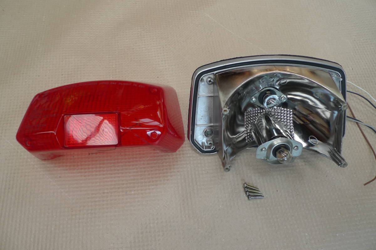 ☆スズキ GSX1100E GSX750E ベコ 純正 テールランプ ☆ 当時物