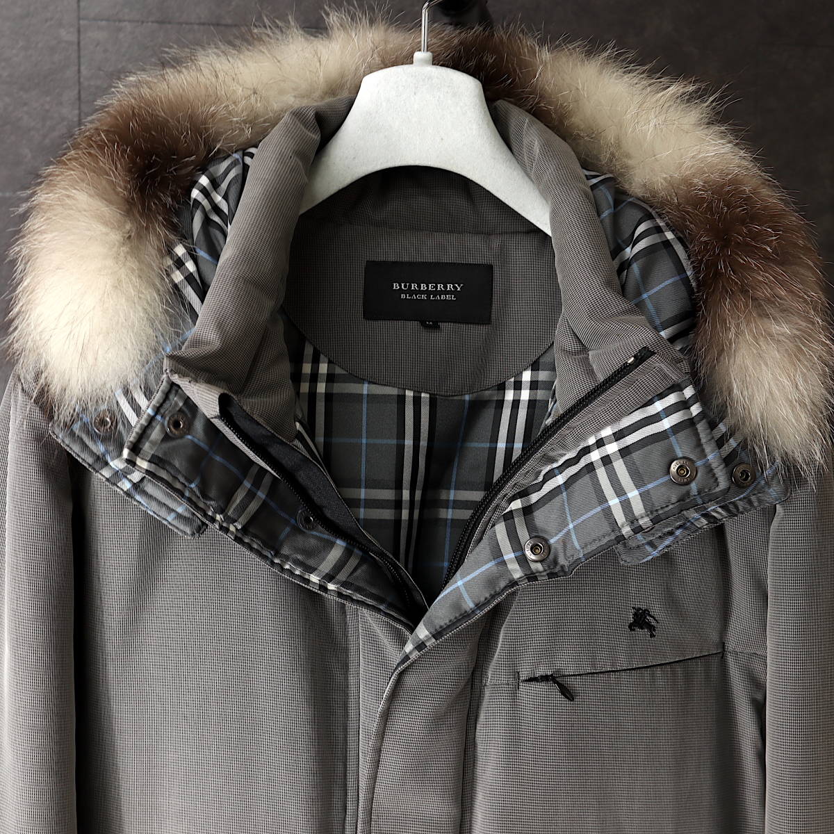 BURBERRY BLACK LABEL（パーカー）のフリマアイテム一覧