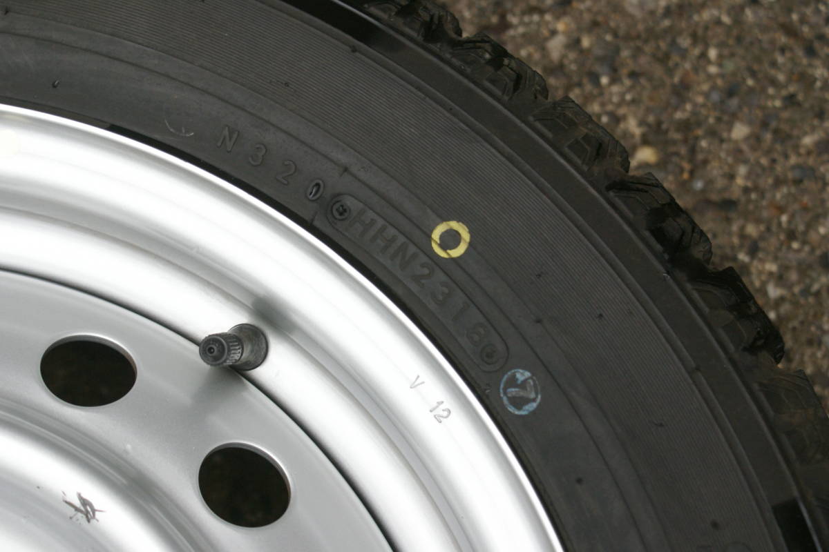 GARIT TOYO OBSERVE 205⁄60R16 トーヨー GIZ スタッドレスタイヤ G5 