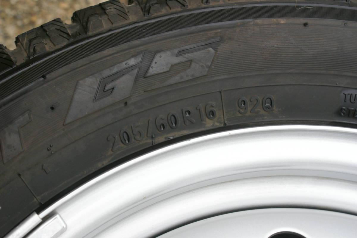 GARIT TOYO OBSERVE 205⁄60R16 トーヨー GIZ スタッドレスタイヤ G5 