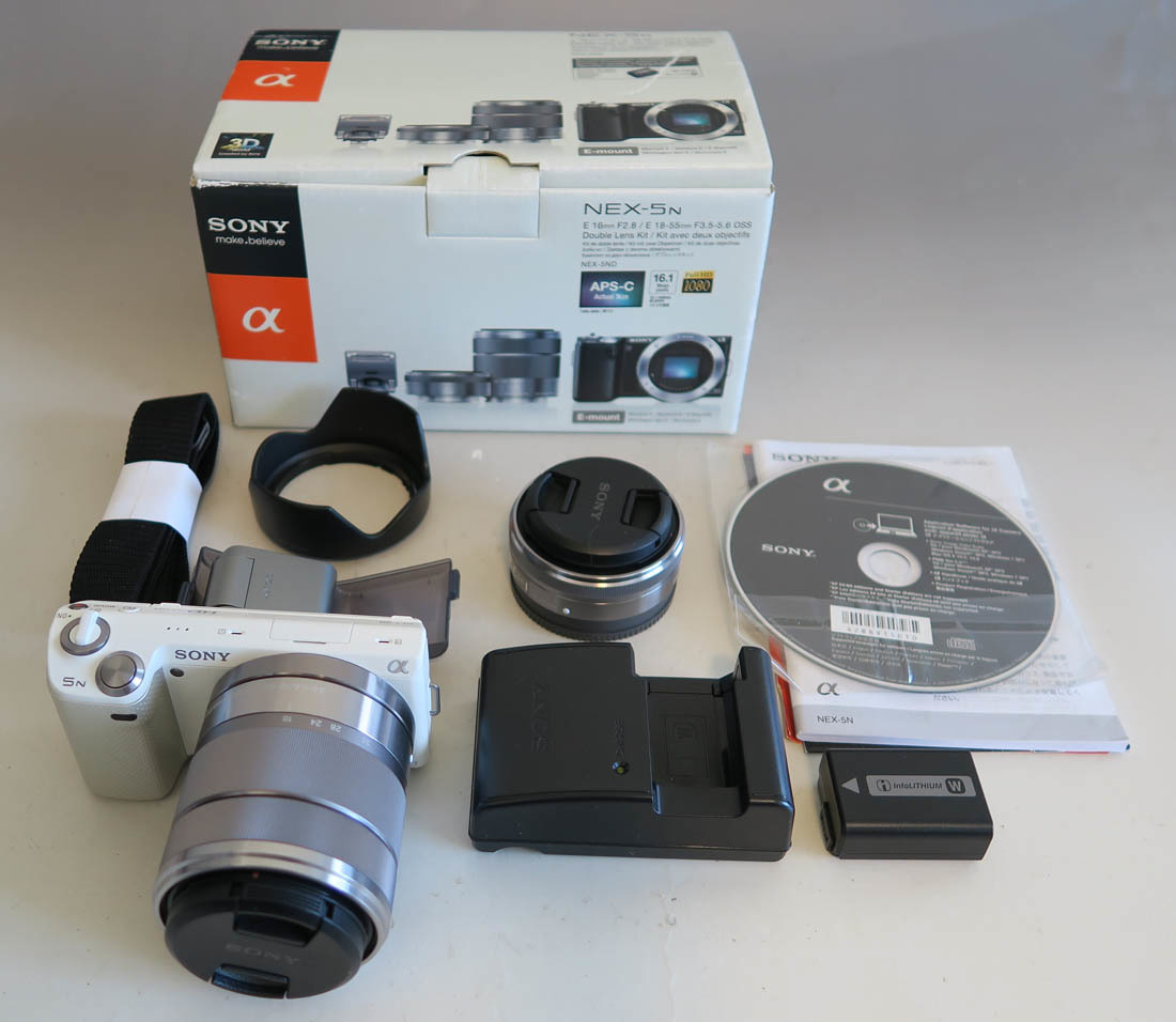 421 □SONY ソニー α NEX-5N ダブルレンズキット ミラーレス一眼カメラ
