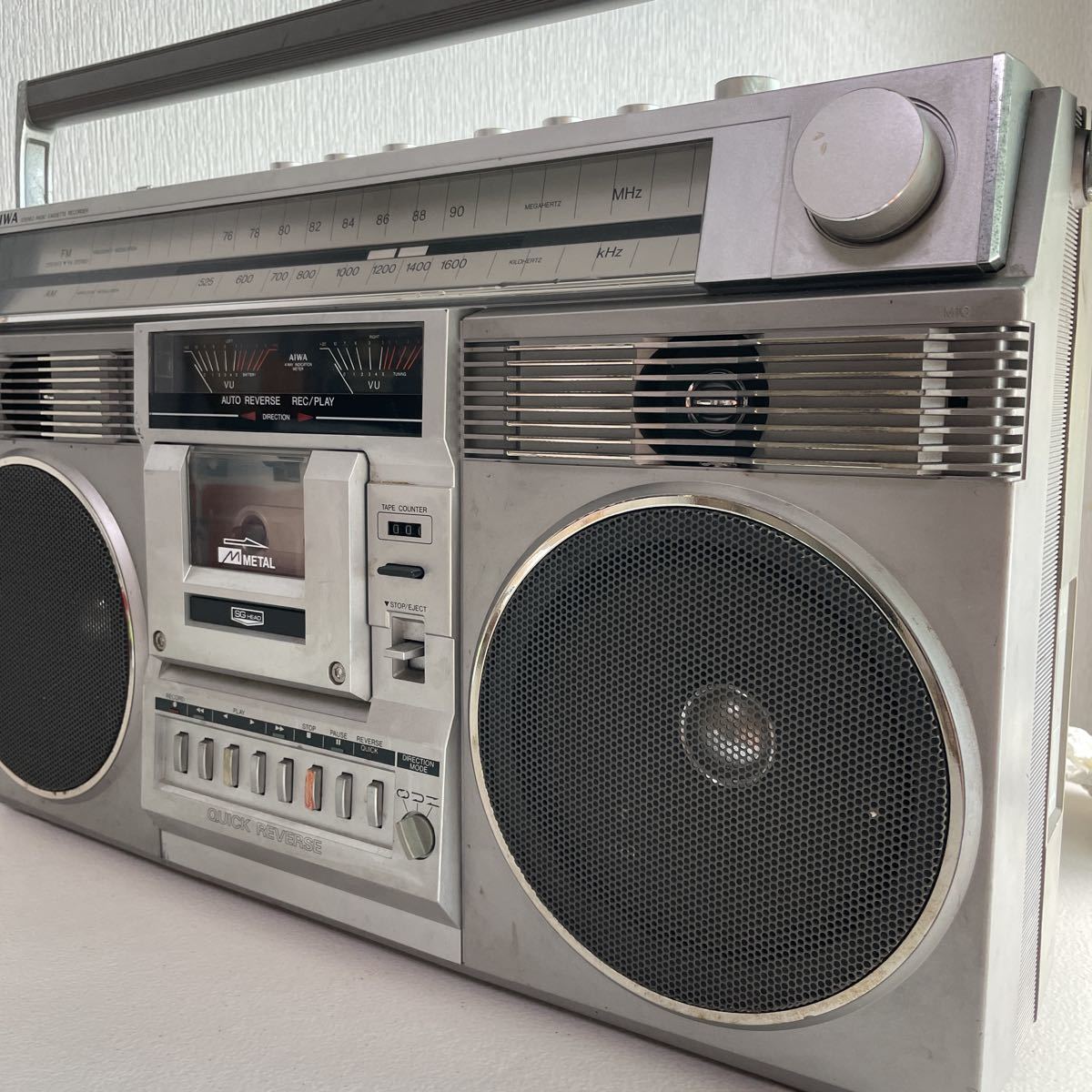 昭和レトロ 当時物 AIWA ステレオラジオ カセットレコーダー CS 85X