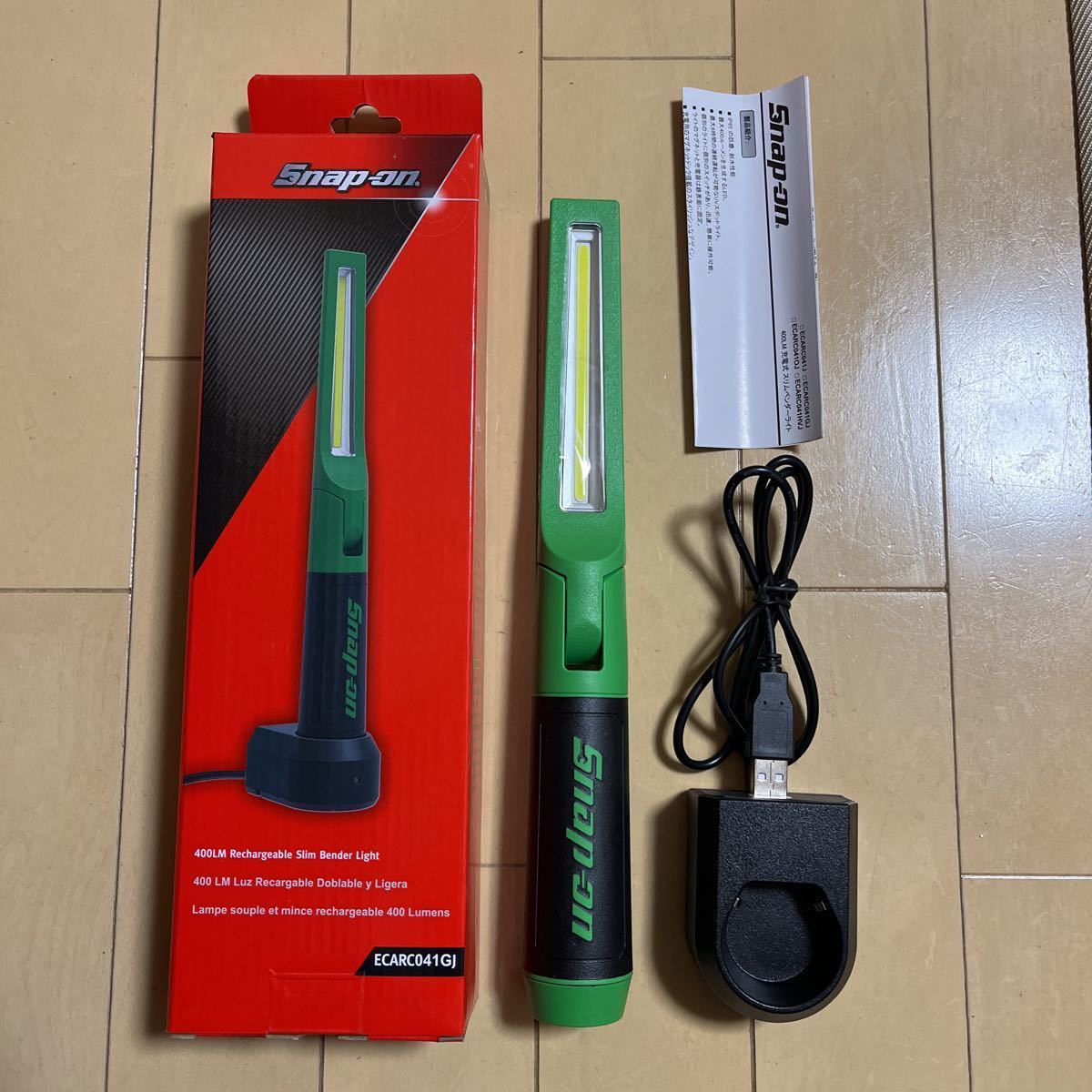 スナップオン 400ルーメン充電式スリムベンダーライトECARC041J 新品未 Tools on Yahoo スナップオン 400ルーメン充電式スリムベンダーライトライトECARC041HVJ 新品未使用品