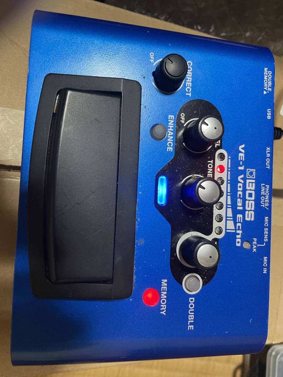 BOSS VE-1 VE-1 Vocal Echo 0 Eclipse amp.