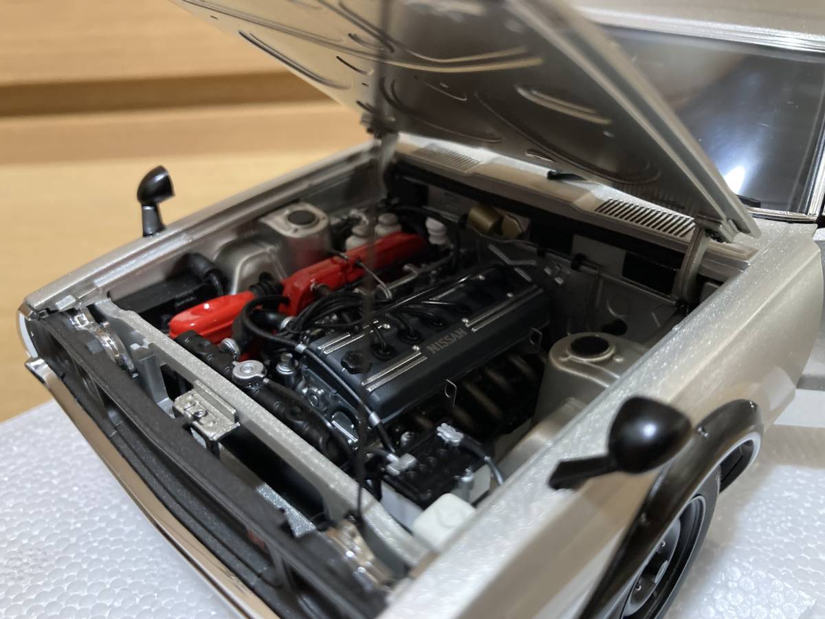1/18 AUTOart オートアート 日産 スカイライン 2000 GT-R KPGC110 Silver