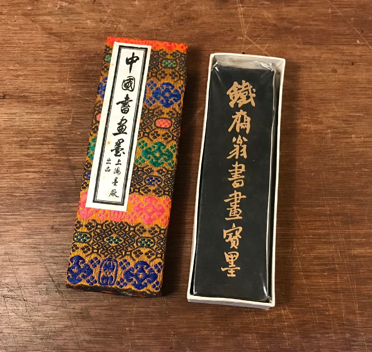 三菱 フロントフェンダー 右 デリカD:5 DBA-CV5W CV5W CV1W， CV2W