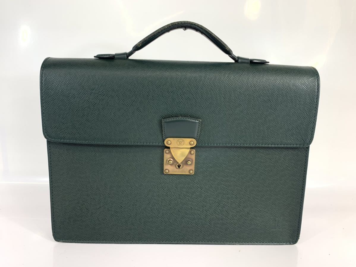 タイガ LOUIS VUITTON | ルイヴィトン ルイ・ヴィトン 金 公式サイト